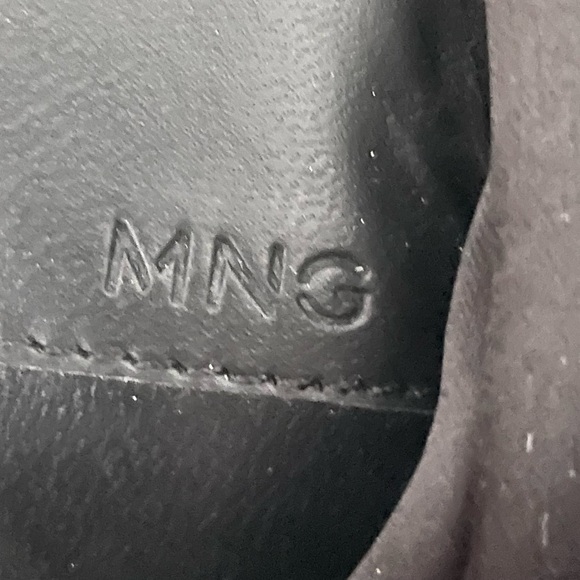 NWT Mango Classic Solid Black Genuine Leather Tied Down Knot Heeled Mules Shoes - Picture 6 of 8